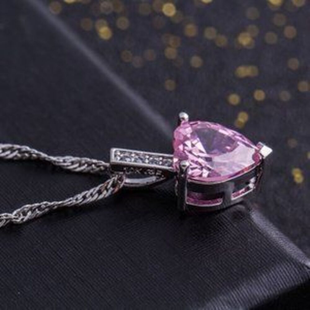 ROMANTIC HEART SAPPHIRE NECKLACE - Picture 3 of 4